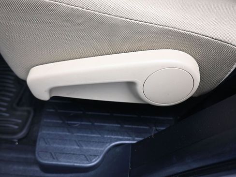 Used 2019 Toyota 4Runner SR5 image 34