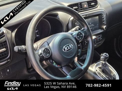 Used 2018 Kia Soul + FWD image 23