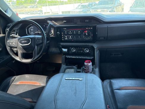 Used 2024 GMC Sierra 3500 AT4 w/ Technology Package AWD/4WD image 10