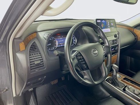 Used 2022 Nissan Armada SL w/ Captain's Chairs Package RWD image 10