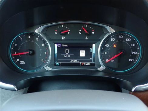 Used 2017 Chevrolet Malibu Premier w/ Premier Sun and Wheel Package FWD image 24