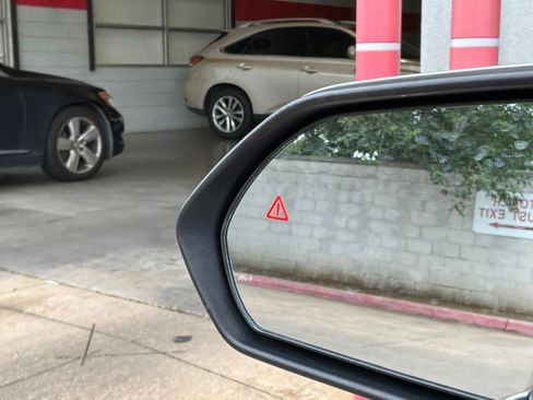 Used 2025 Kia K4 FWD image 19