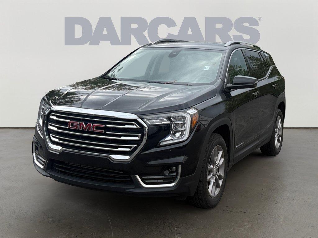 Used 2024 GMC Terrain SLT AWD/4WD image 3