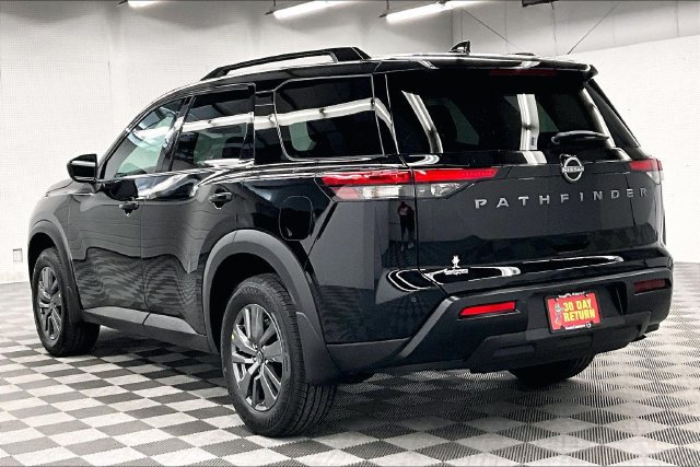 New 2026 Nissan Pathfinder SV FWD image 4