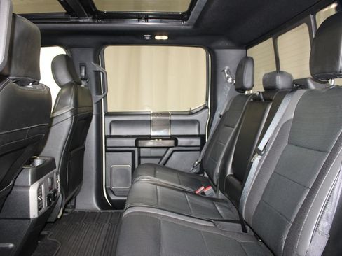 Used 2019 Ford F150 Raptor w/ Equipment Group 802A Luxury AWD/4WD image 22