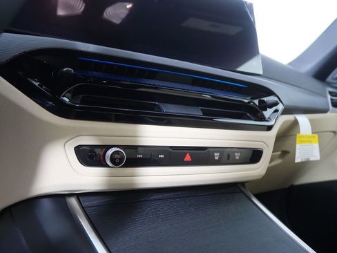 New 2026 BMW i4 eDrive40 RWD image 20