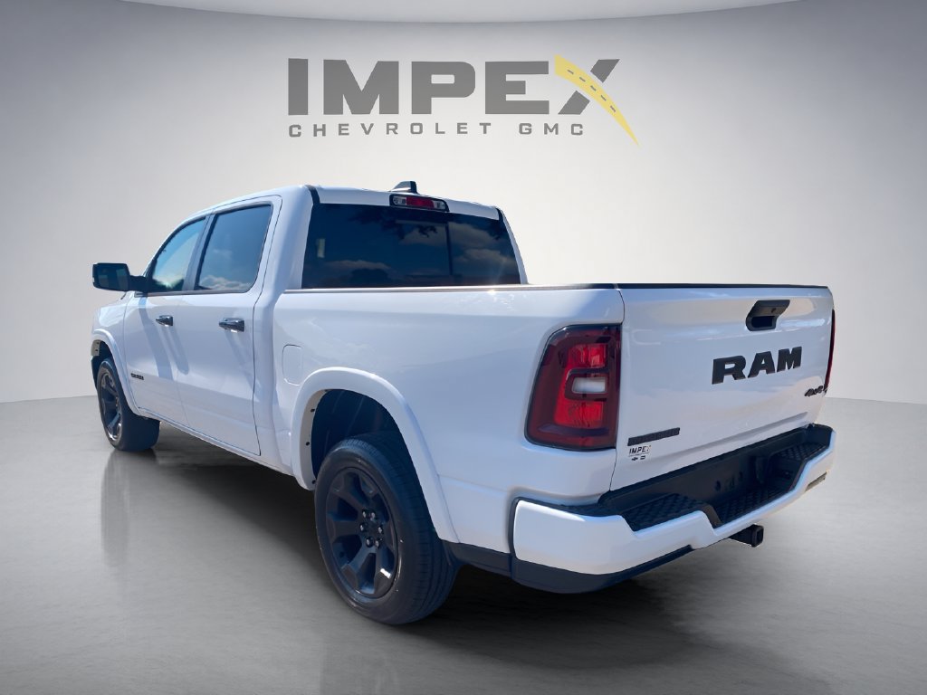 Used 2025 RAM 1500 Big Horn AWD/4WD image 4