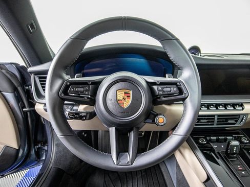 Used 2025 Porsche 911 Carrera image 16