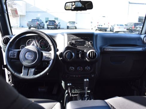 Used 2017 Jeep Wrangler Unlimited Sport w/ Quick Order Package 24S image 34