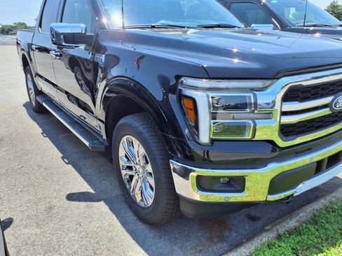 New 2025 Ford F150 Lariat w/ Equipment Group 502A High image 23