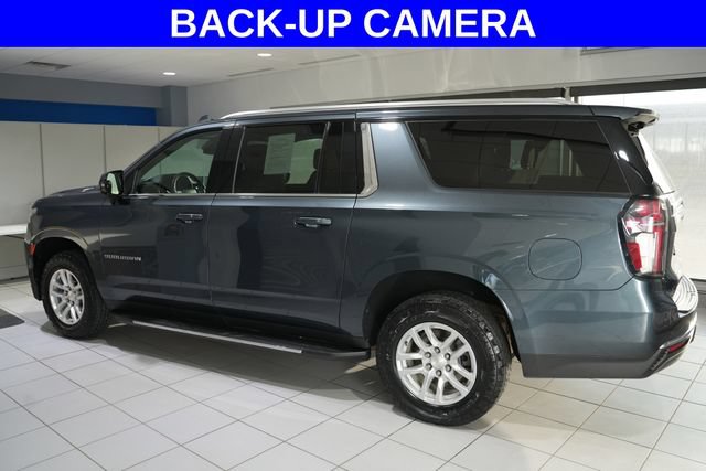 Used 2021 Chevrolet Suburban LS AWD/4WD image 4