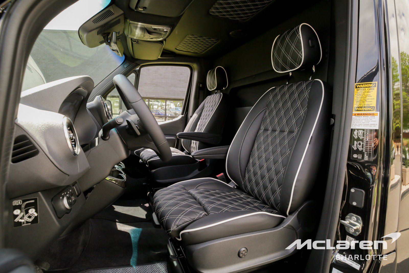 Used 2024 Mercedes-Benz Sprinter 3500 image 10