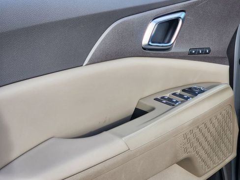 New 2026 Kia Carnival EX image 6