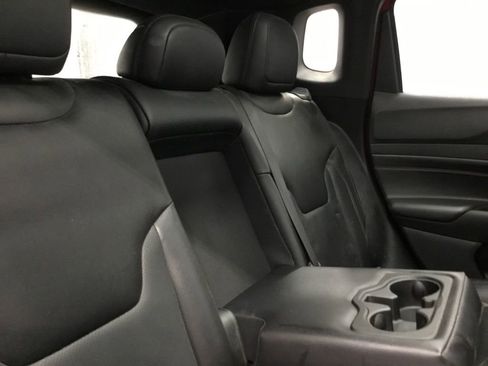 Used 2022 Jeep Compass Limited w/ (RED) Package image 21