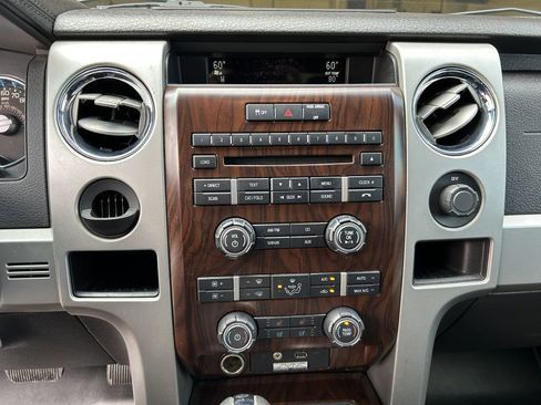 Used 2012 Ford F150 Lariat w/ Lariat Chrome Pkg image 5