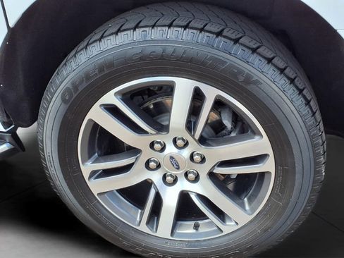 Used 2023 Ford Expedition Max Limited AWD/4WD image 8