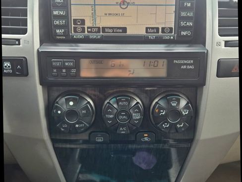 Used 2008 Toyota 4Runner Limited image 23