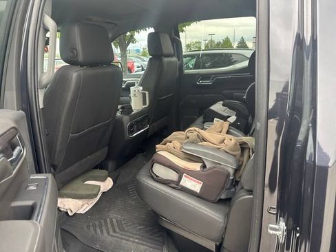 Used 2022 Chevrolet Silverado 1500 LTZ AWD/4WD image 5