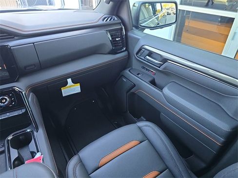 New 2026 GMC Sierra 1500 AT4 w/ AT4 Premium Package image 14