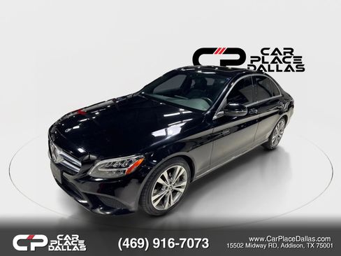 Used 2020 Mercedes-Benz C 300 Sedan w/ Premium Package image 4
