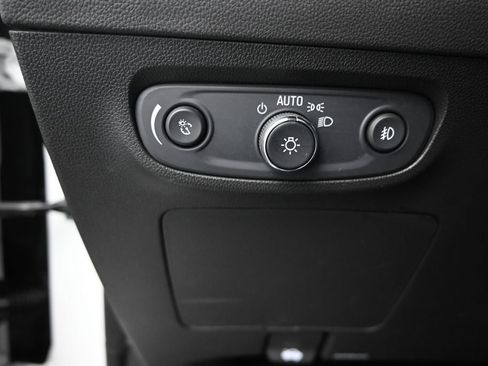Used 2023 Buick Encore GX Preferred w/ Cold Weather Comfort Package AWD/4WD image 22