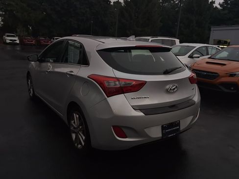 Used 2016 Hyundai Elantra GT w/ Option Group 02 FWD image 8