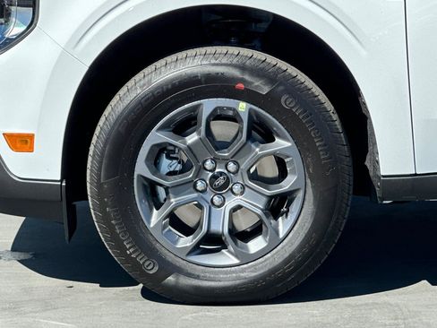 New 2026 Ford Maverick XLT FWD image 32