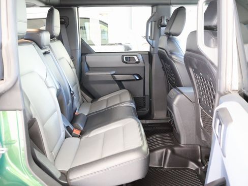 Used 2024 Ford Bronco Everglades image 31