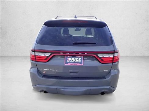 Used 2023 Dodge Durango GT image 3