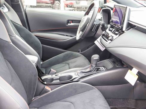 New 2026 Toyota Corolla SE FWD image 20