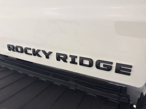 New 2026 Ford F250 Lariat w/ Black Appearance Package AWD/4WD image 25