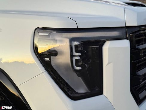 Used 2026 GMC Sierra 2500 AT4X image 17