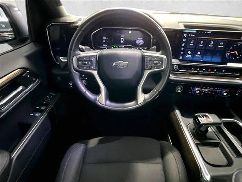 Used 2023 Chevrolet Silverado 1500 RST w/ LPO, Dark Essentials Package RWD image 7