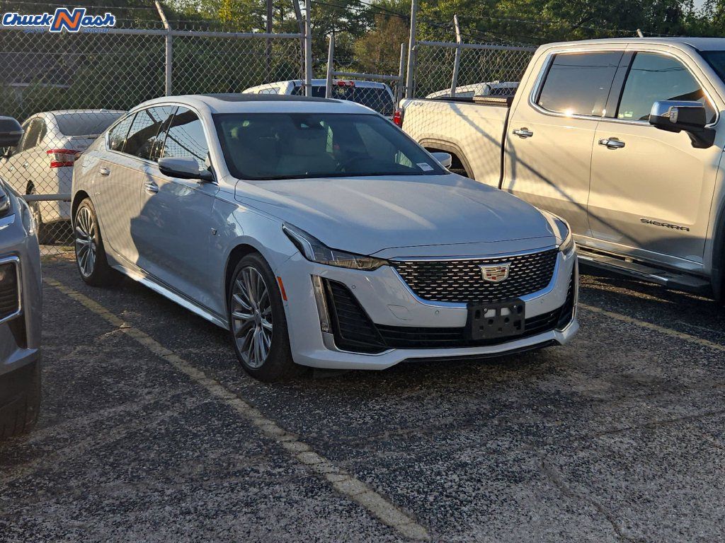 Used 2022 Cadillac CT5 Premium Luxury RWD image 1