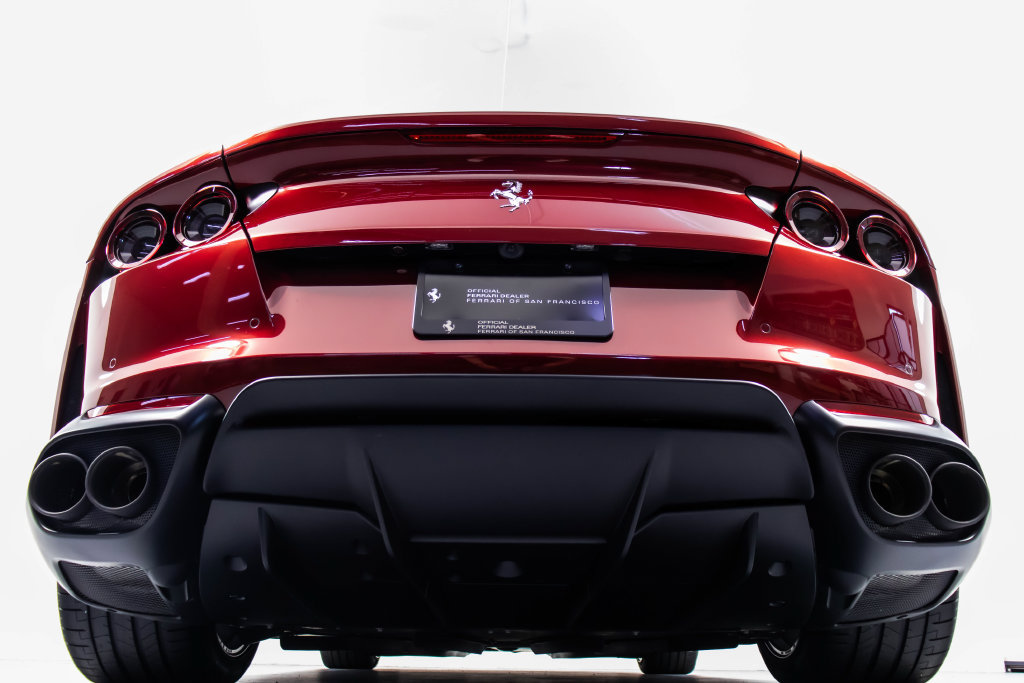 Certified 2022 Ferrari 812 GTS RWD image 23