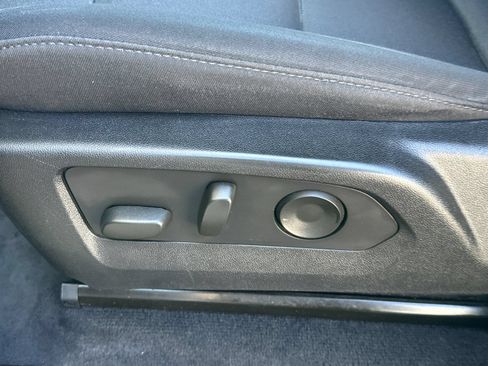 Used 2023 Chevrolet Colorado Trail Boss w/ LPO, Skid Plate Package AWD/4WD image 12