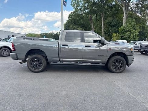 Used 2025 RAM 2500 Big Horn AWD/4WD image 10