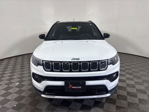 Certified 2024 Jeep Compass Limited AWD/4WD image 2