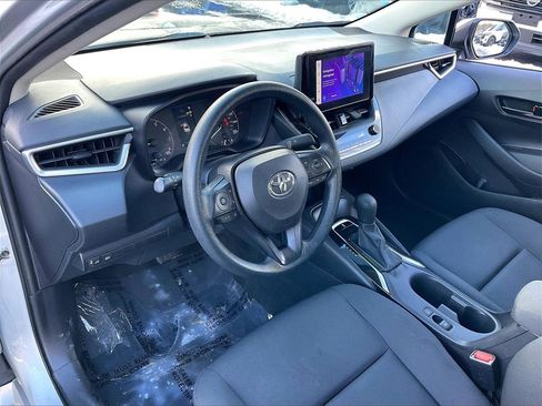 Used 2023 Toyota Corolla LE image 8