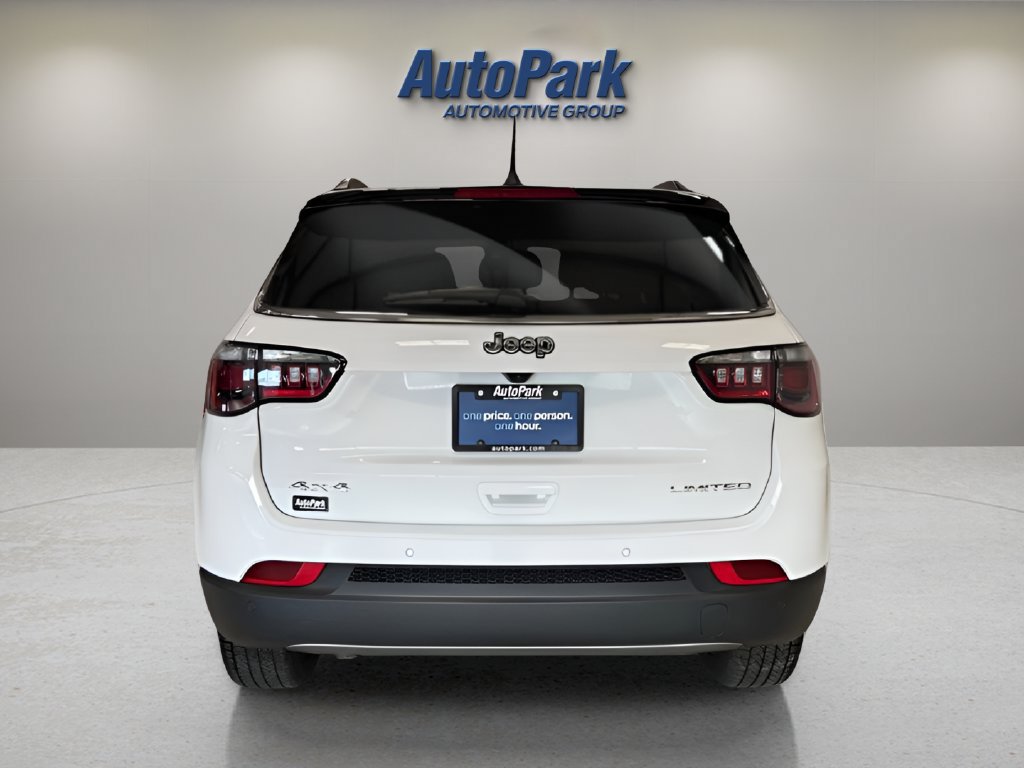 Used 2024 Jeep Compass Limited AWD/4WD image 6
