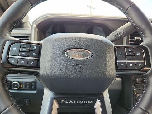 New 2026 Ford F350 Platinum w/ FX4 Off-Road Package AWD/4WD image 19