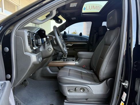 Used 2023 Chevrolet Silverado 1500 High Country w/ Z71 Off-Road Package image 22