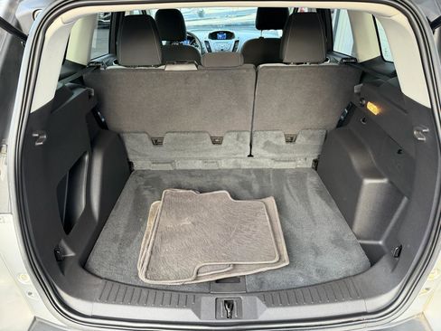 Used 2015 Ford Escape SE image 12
