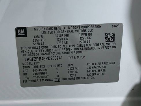 Used 2023 Buick Envision Essence w/ Sport Touring Package AWD/4WD image 31
