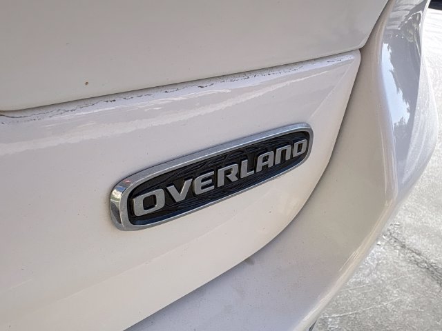 Used 2023 Jeep Grand Cherokee Overland w/ Advanced Protech Group III AWD/4WD image 24