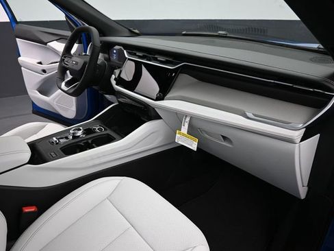 New 2026 Jeep Cherokee Limited AWD/4WD image 25
