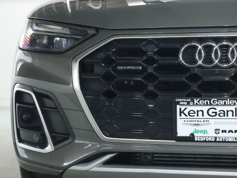 Used 2023 Audi Q5 2.0T Premium Plus AWD/4WD image 6