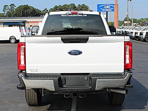 Used 2024 Ford F250 XLT w/ Camper Package AWD/4WD image 11