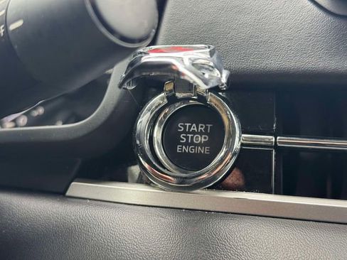 Used 2022 Mitsubishi Outlander ES image 31