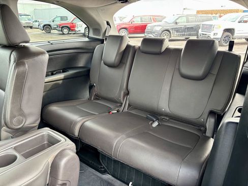 Used 2019 Honda Odyssey Elite image 17